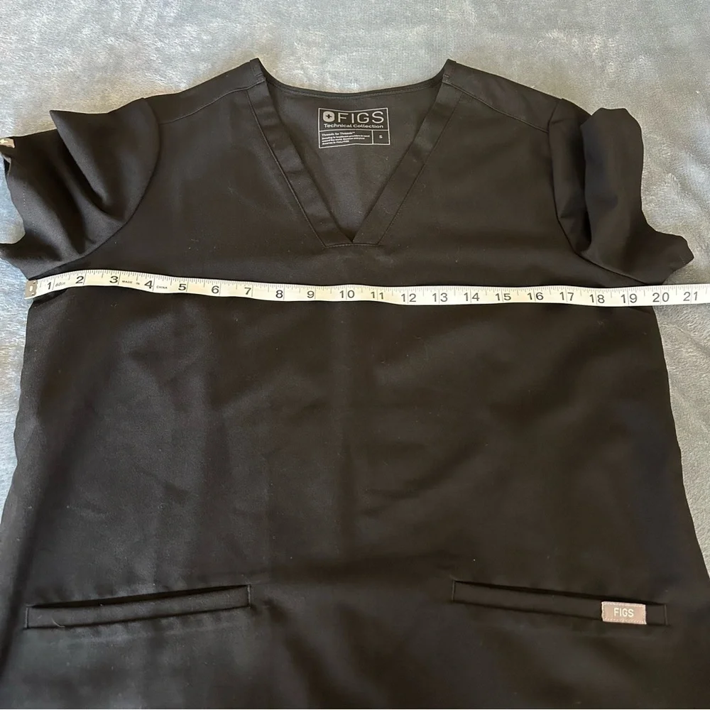 Figs Casma Three-Pocket Scrub Top Black Size S PO1601